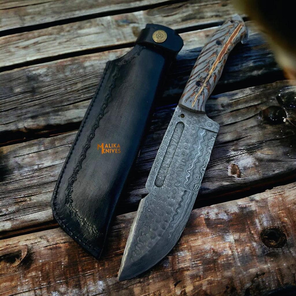 Damascus Bowie Knife Pine Cone Resin Handle