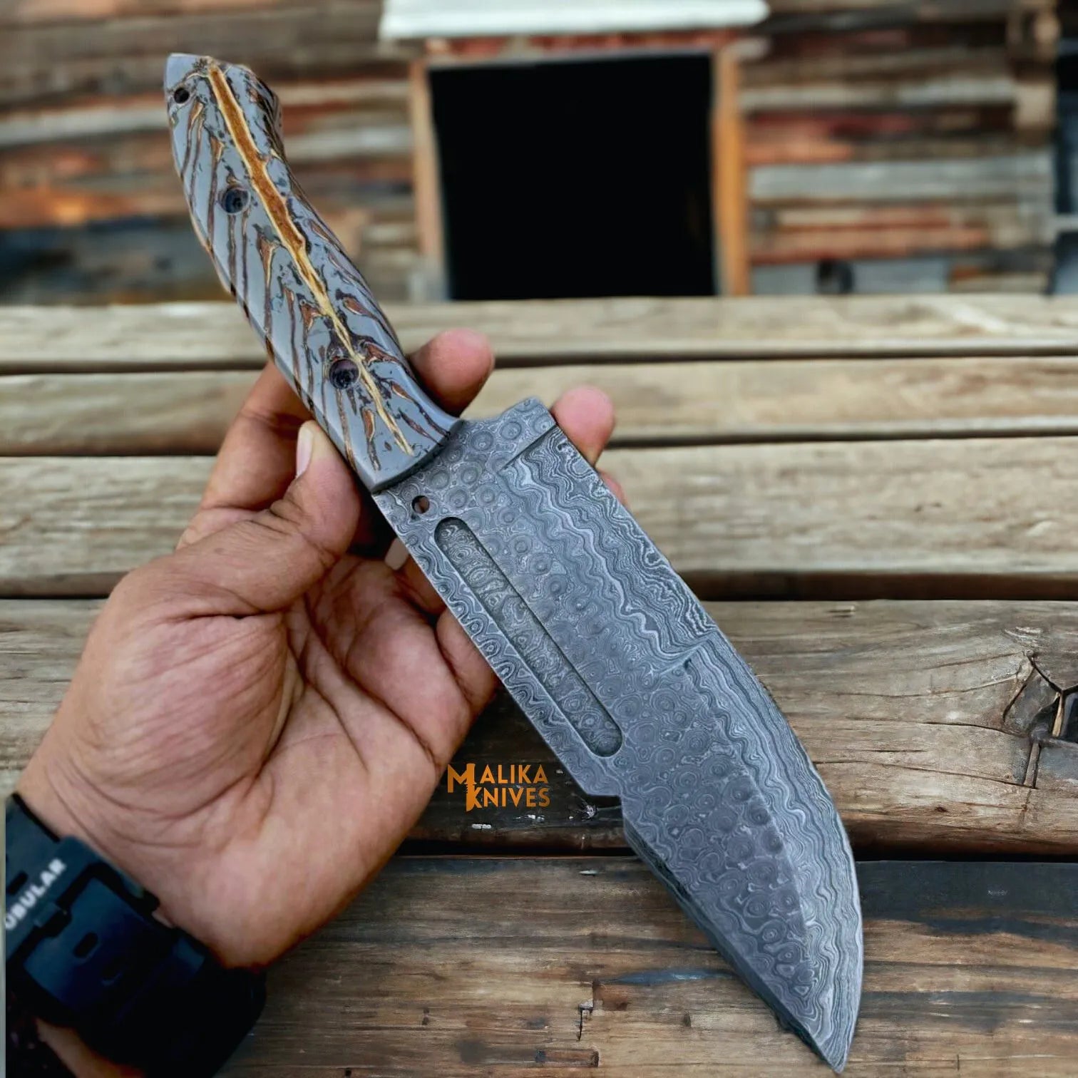 Damascus Bowie Knife Pine Cone Resin Handle
