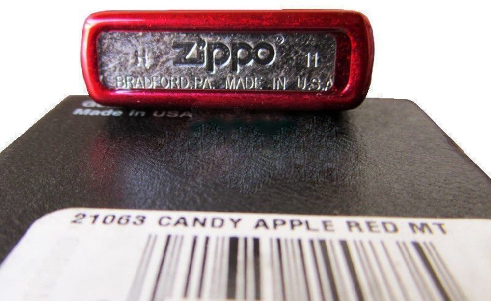 Zippo Translucent Coating, Candy Apple Red Lighter #21063