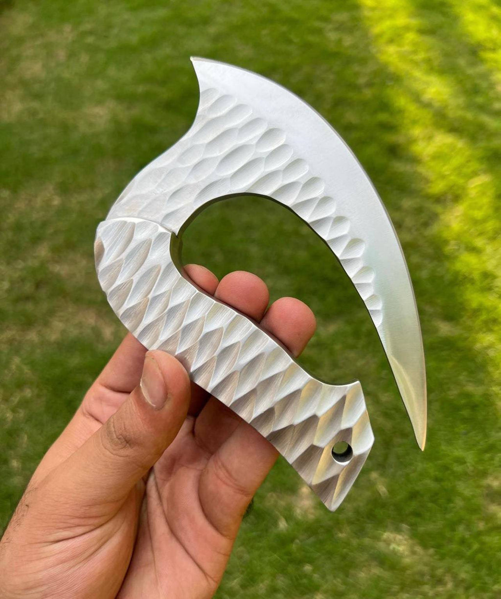 Handforged D2 steel Ulu chef knife by cskforged with a curved blade and ergonomic handle, ideal for precise food prep.