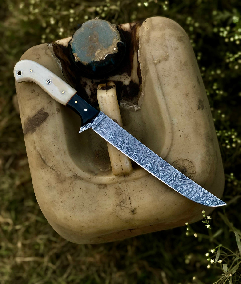 Custom Handmade Damascus Steel Fillet Knife with Wenge Wood and Bone Handle - Includes Leather Sheath