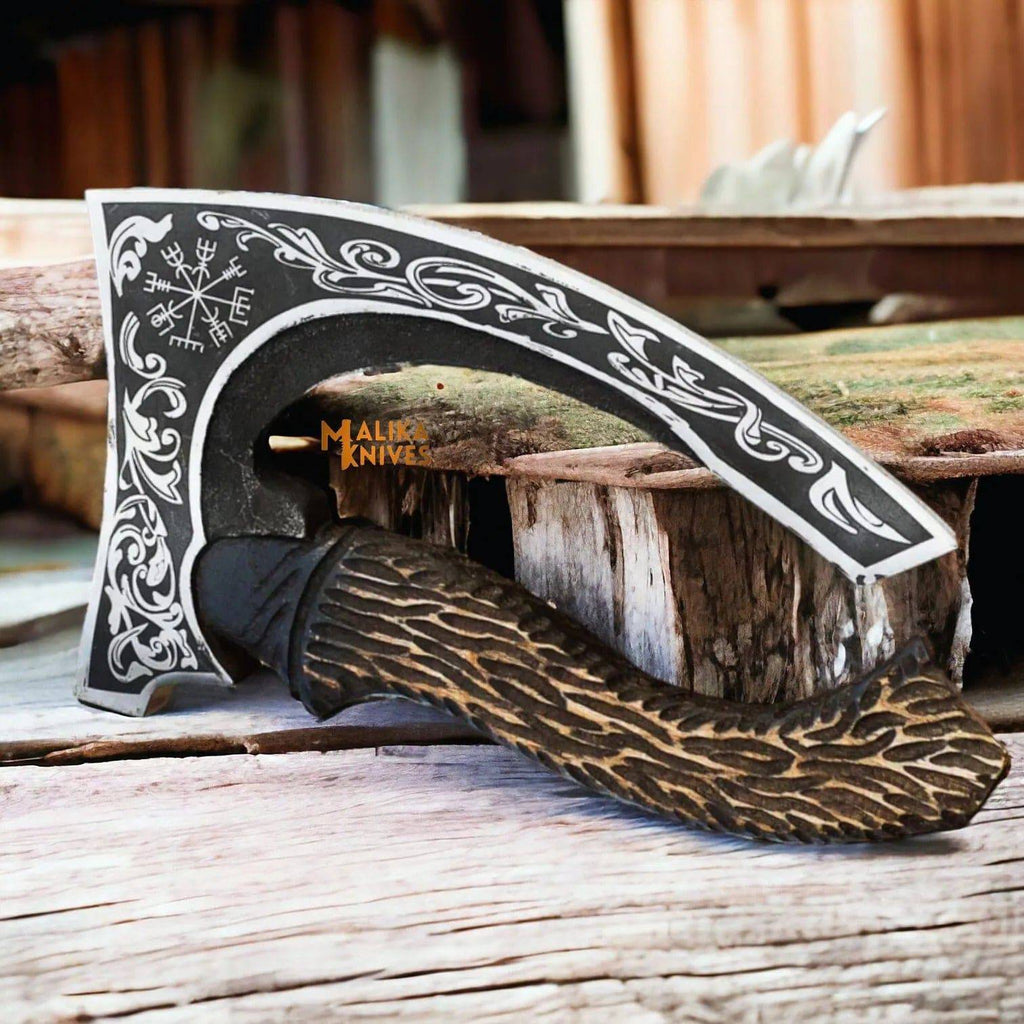 MALIKA KNIVES Vegvisir Viking pizza cutter axe with hand-forged blade and leather sheath, detailed Viking-inspired design.