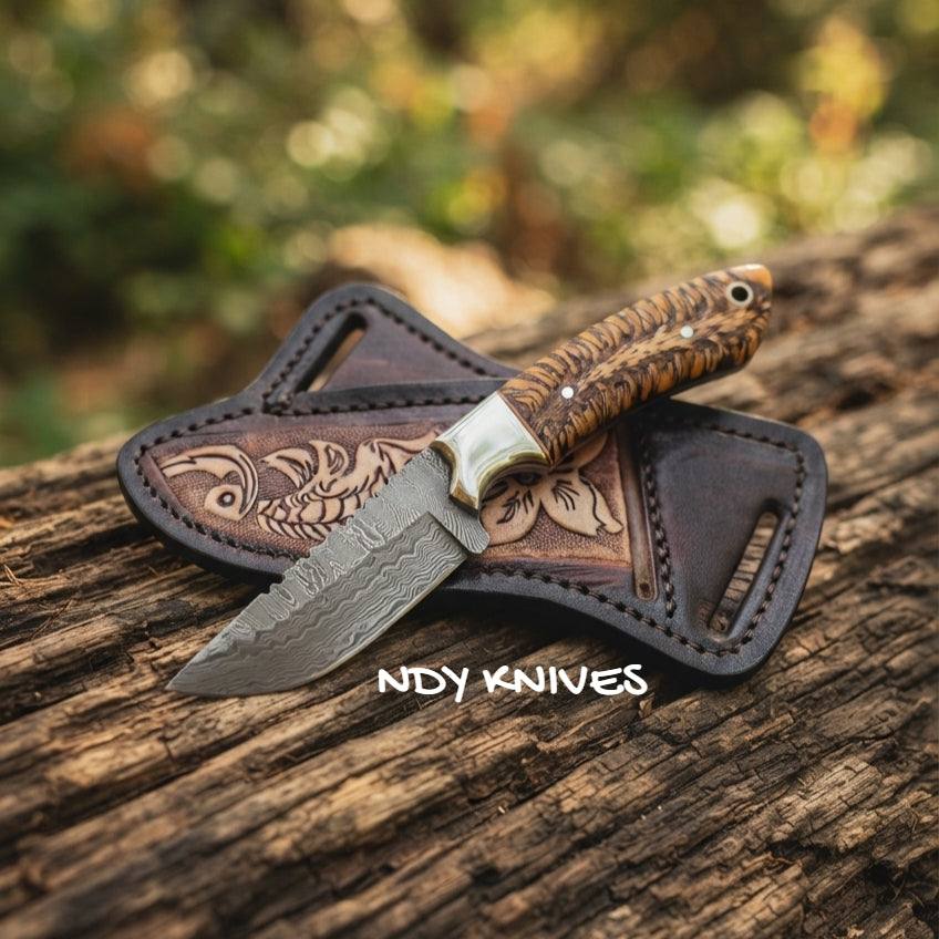 8" Damascus Steel Cowboy Knife with Honey-Amber Pinecone Handle