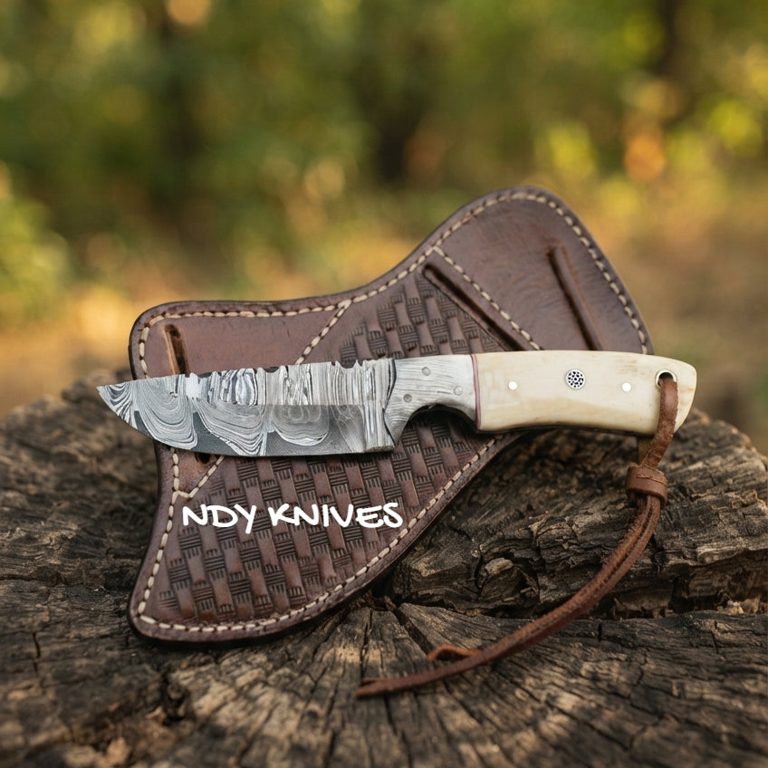 7.5" Damascus Steel Cowboy Skinner – Fixed Blade Tool Camel Bone Handle