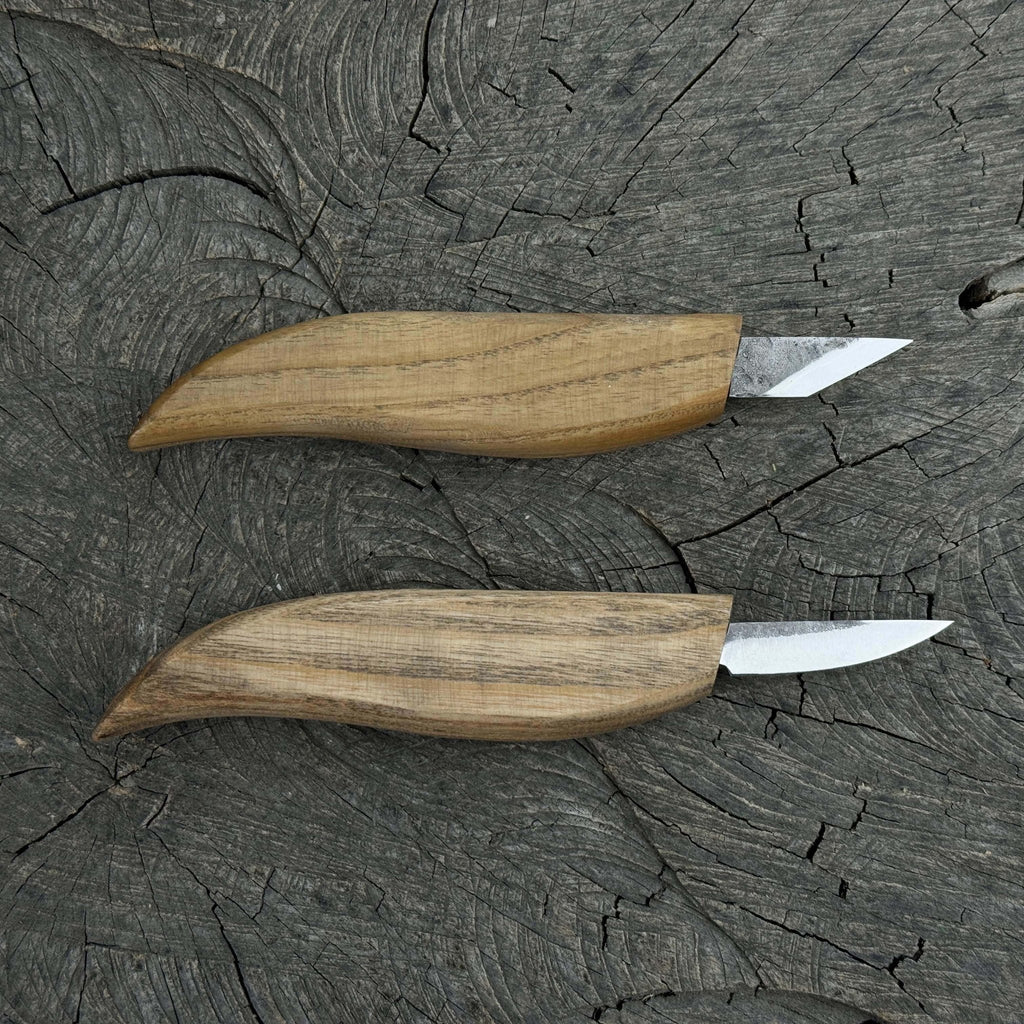 Sharky Forged Steel Tools 2-piece carving knife set with stainless steel blades and ergonomic handles for precise carving.