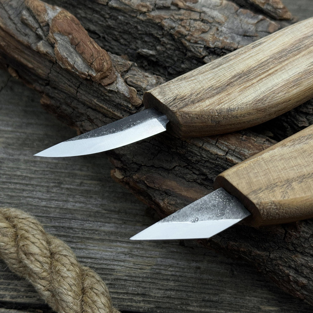 Two-piece Sharky Forged Steel Tools carving knife set with sharp blades and ergonomic handles for precise carving tasks.