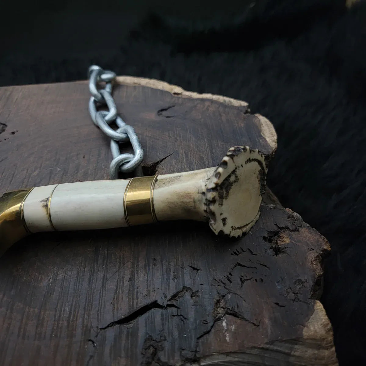 Red Dead Redemption 2 Knife With Antler Handle