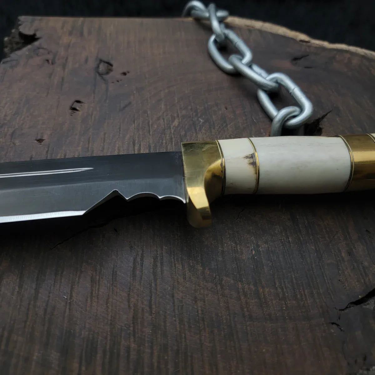 Red Dead Redemption 2 Knife With Antler Handle