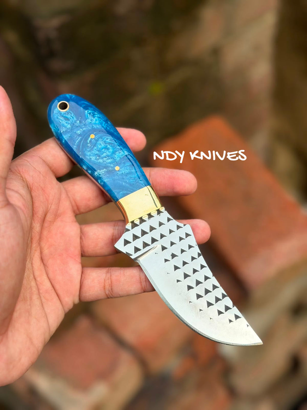 7" High-Carbon Rasp Steel Cowboy Knife with Swirling Ocean Blue Handle