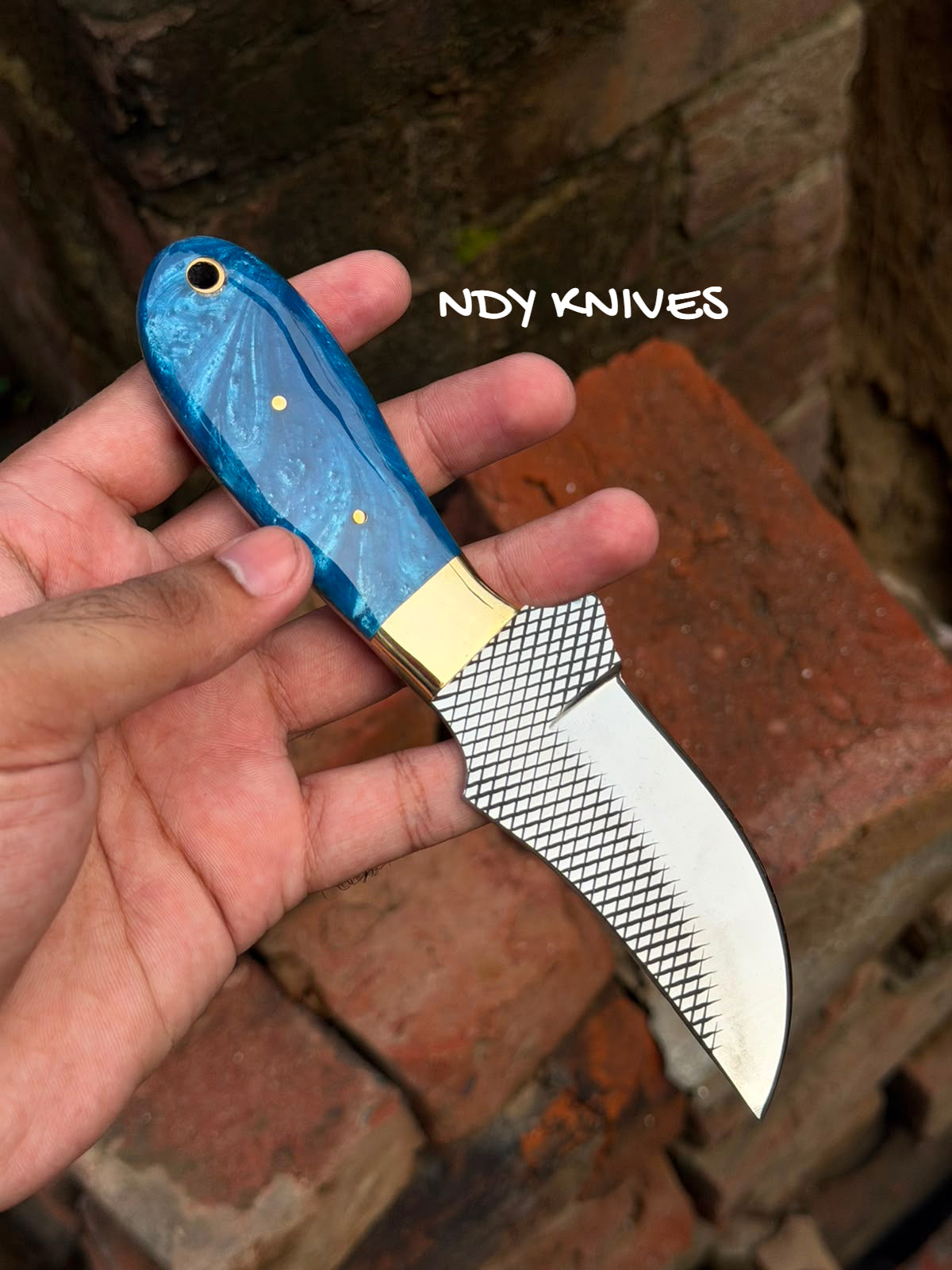 7" High-Carbon Rasp Steel Cowboy Knife with Swirling Ocean Blue Handle