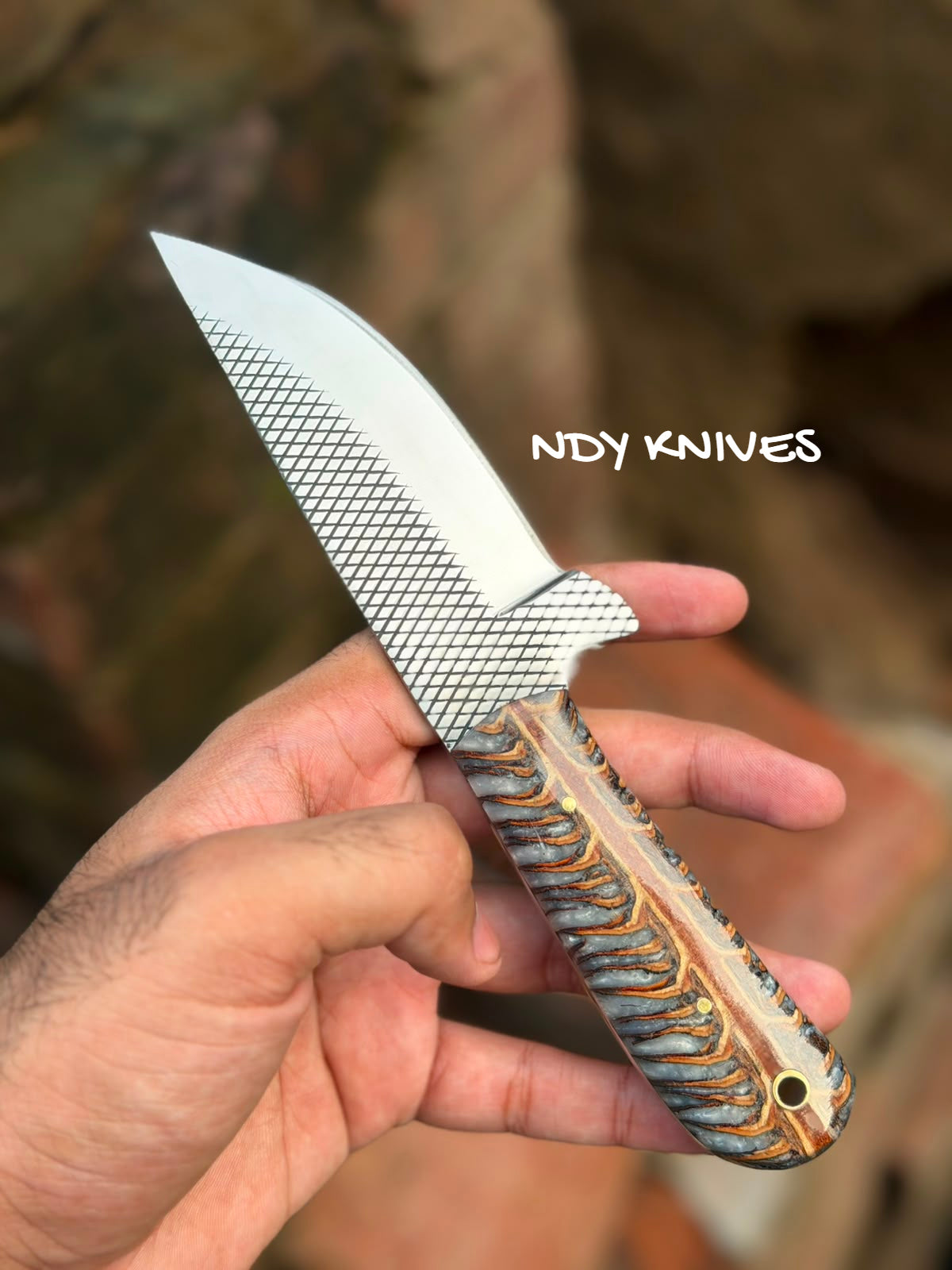 8" High-Carbon Rasp Steel Cowboy Knife with Charcoal Pinecone Handle