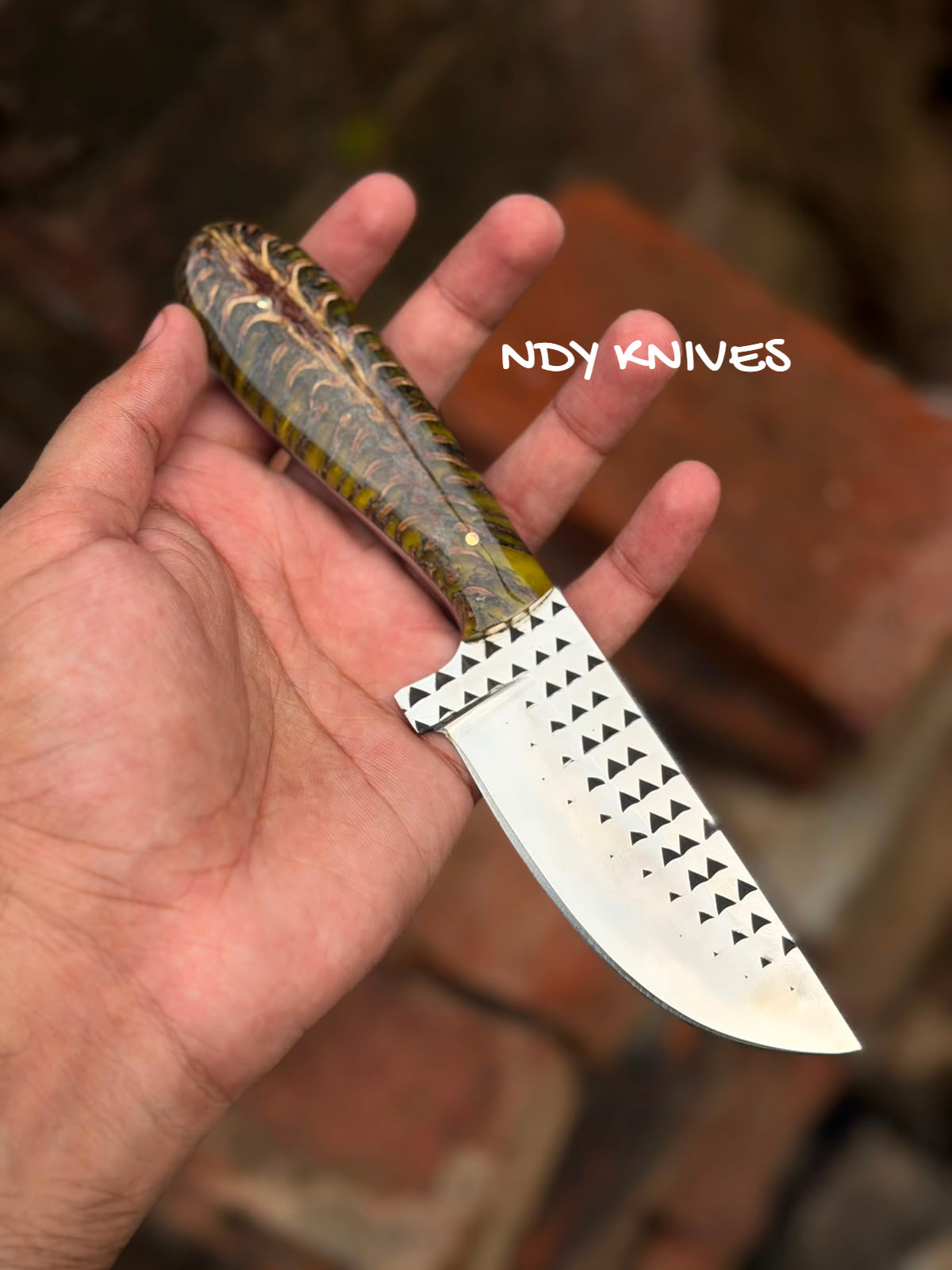 8" High-Carbon Rasp Steel Cowboy Knife with Olive Green Pinecone Handle