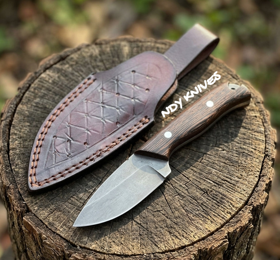 7.5" High Carbon Steel Skinning Knife – Full Tang Fixed Blade with Wenge Wood Handle
