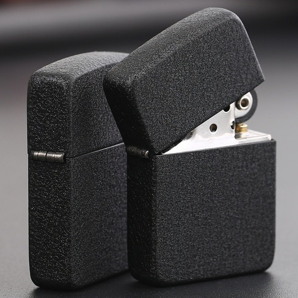 Zippo 1941 Replica, Black Crackle Lighter #28582
