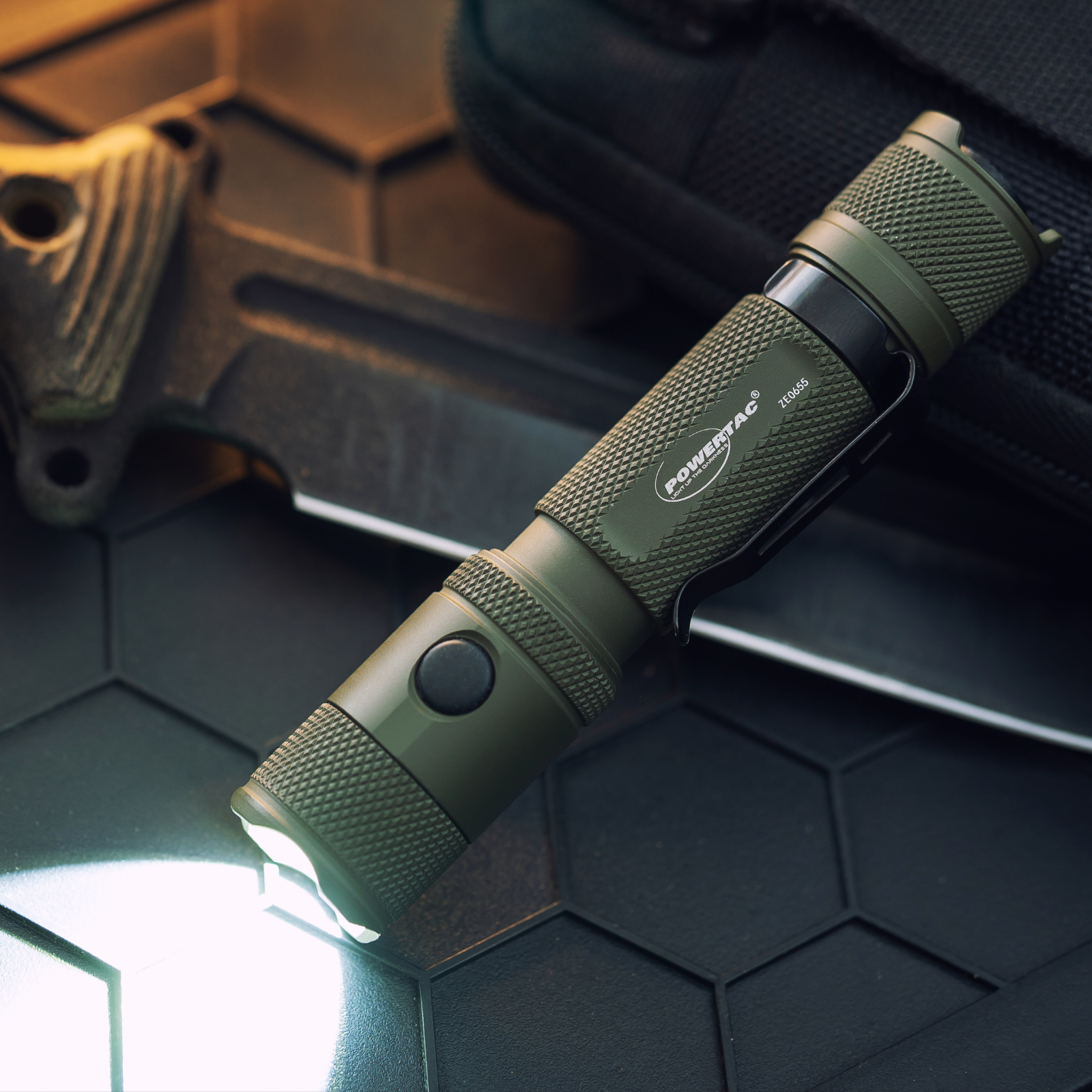 Powertac M5 Gen3 Tactical EDC Flashlight | 2030 Lumens