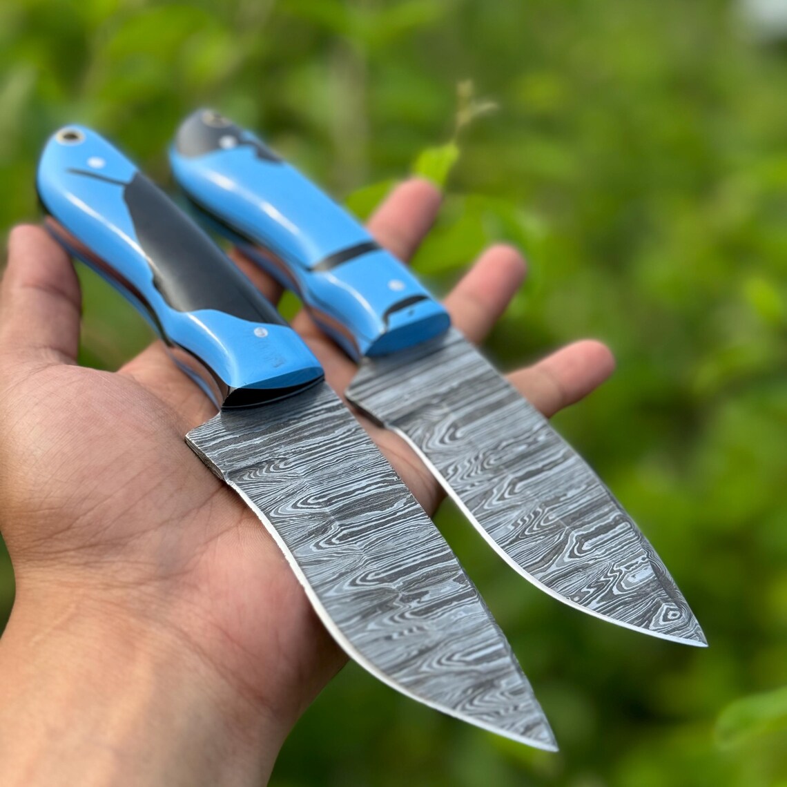 Custom Handmade Damascus Steel Hunting Knife with Resin Handle and Leather Sheath
