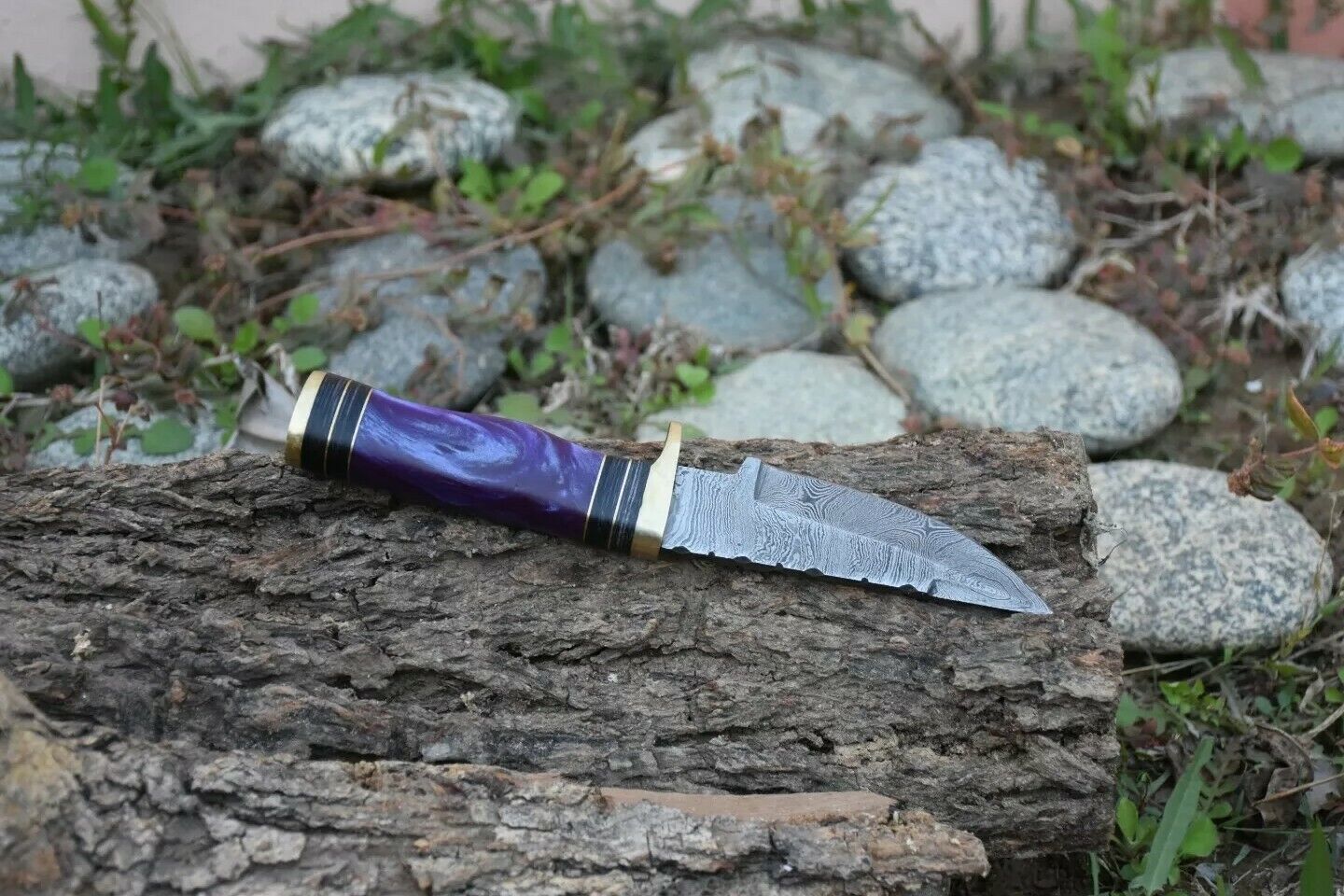Custom Handmade 8" Damascus Steel Hunting Knife with Brass Guard and Resin Handle, Includes Leather Sheath