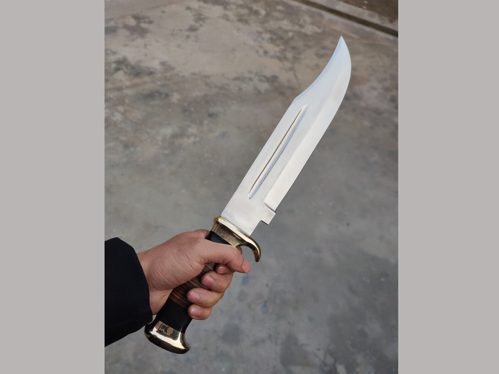 Handmade J2 Steel Crocodile Dundee Bowie Knife – 16” Survival Blade with Buffalo Horn & Leather Handle + Brass Guard & Sheath