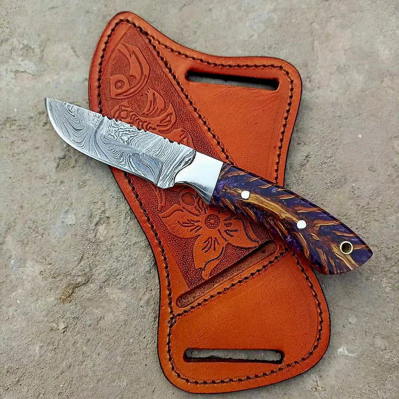 Custom Handmade Fixed Blade Cowboy Knife – Damascus Steel Pine Cone Handle & Leather Sheath