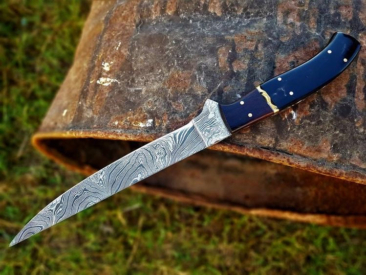 Custom Handmade Damascus Fillet Knife with Buffalo Horn Handle - Texan Knives | Relic & Reel