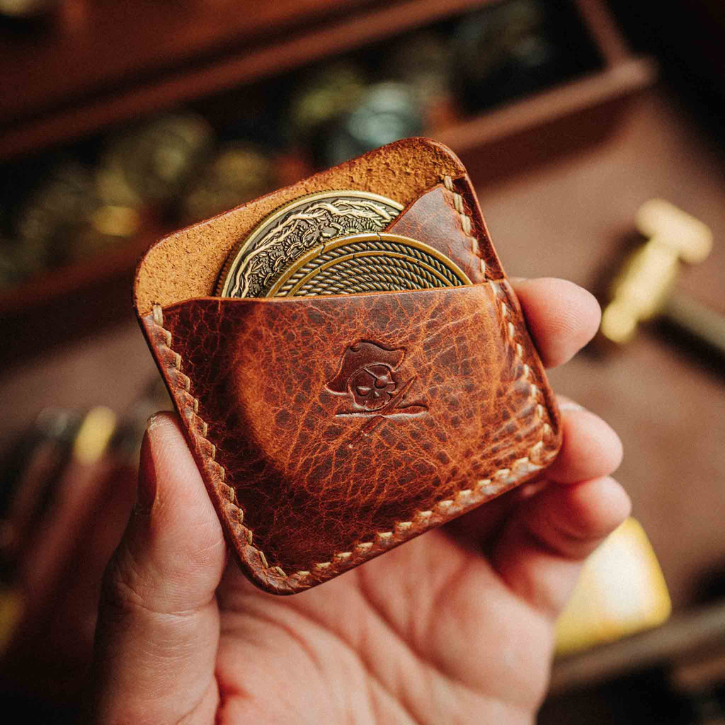 Peso Pocket Duo – Leather Holder for Two Coins | Pirate Goods