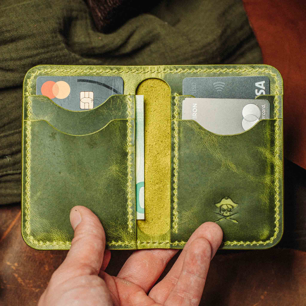 Pirate Goods Buccaneer – Slim Leather Bifold Wallet