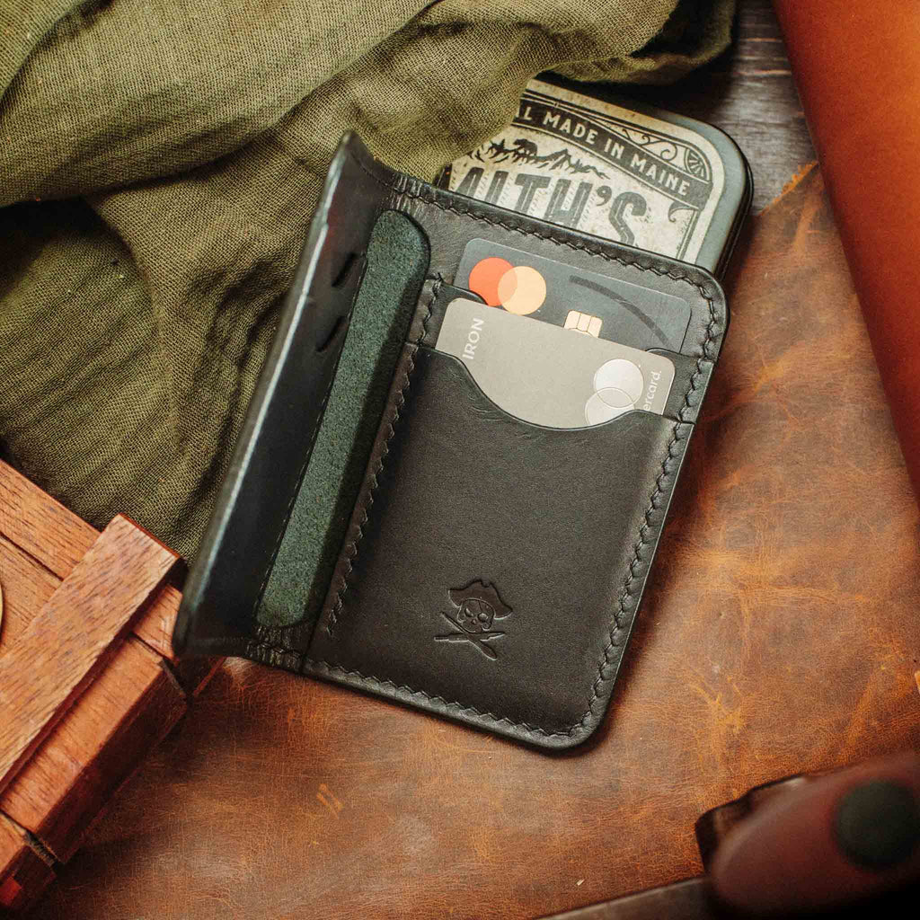 Pirate Goods Buccaneer – Slim Leather Bifold Wallet