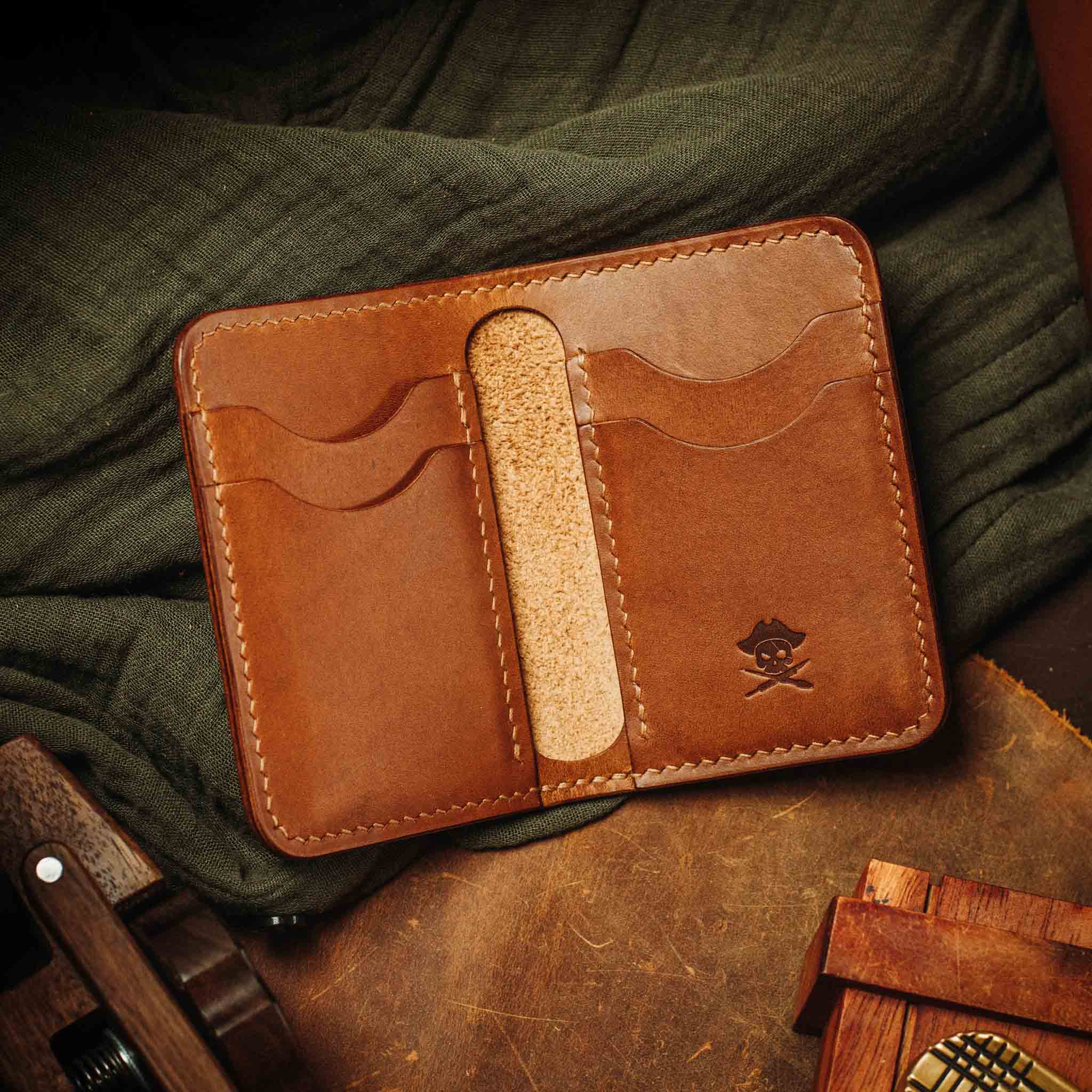 Pirate Goods Buccaneer – Slim Leather Bifold Wallet