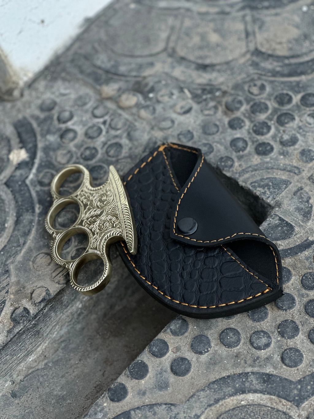 Luxury Handcrafted Brass Knuckle with Engraving & Leather Sheath