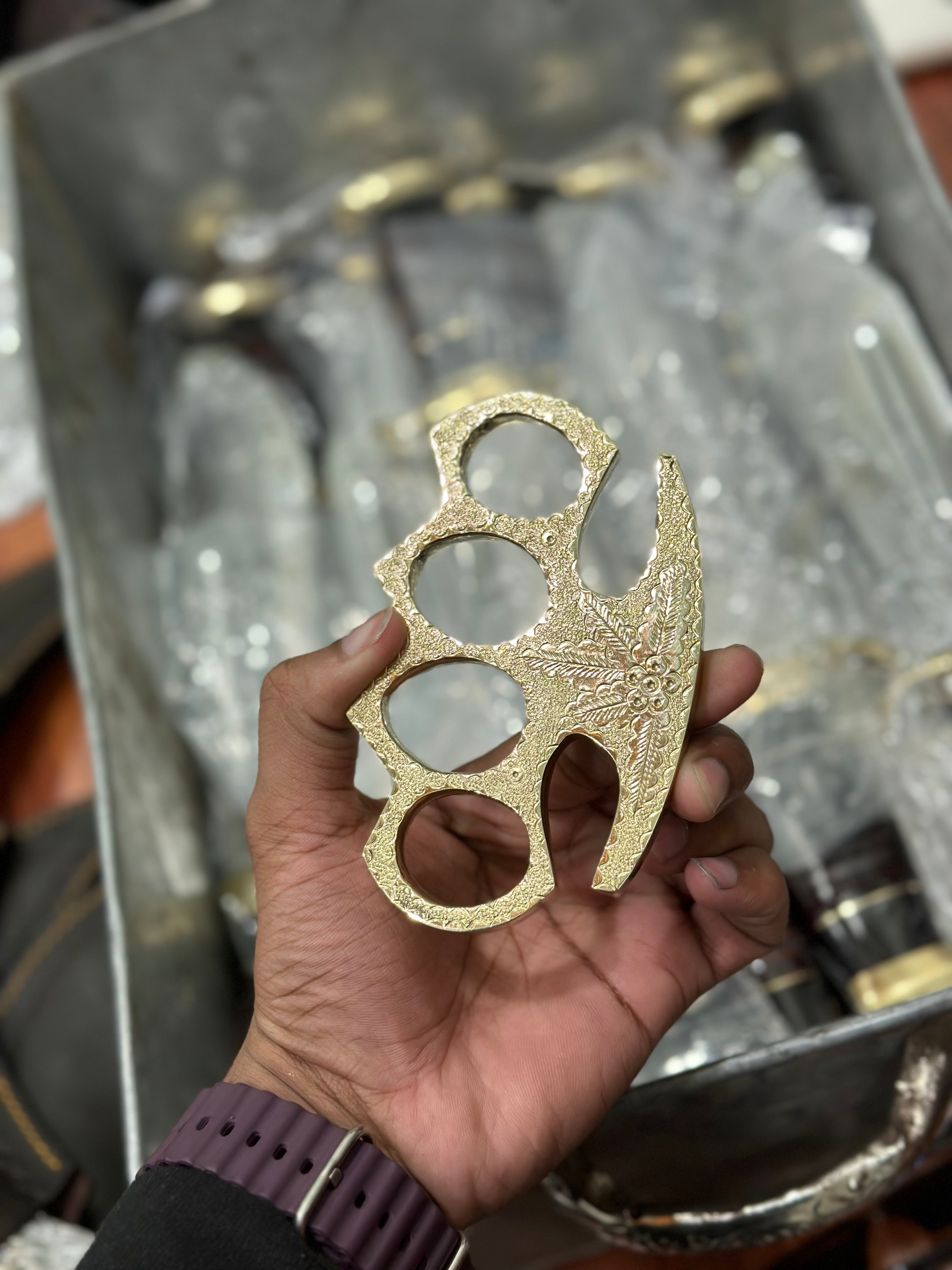 Handmade Engraved Brass Knuckles with Leather Belt Case – Solid Brass Everyday Carry