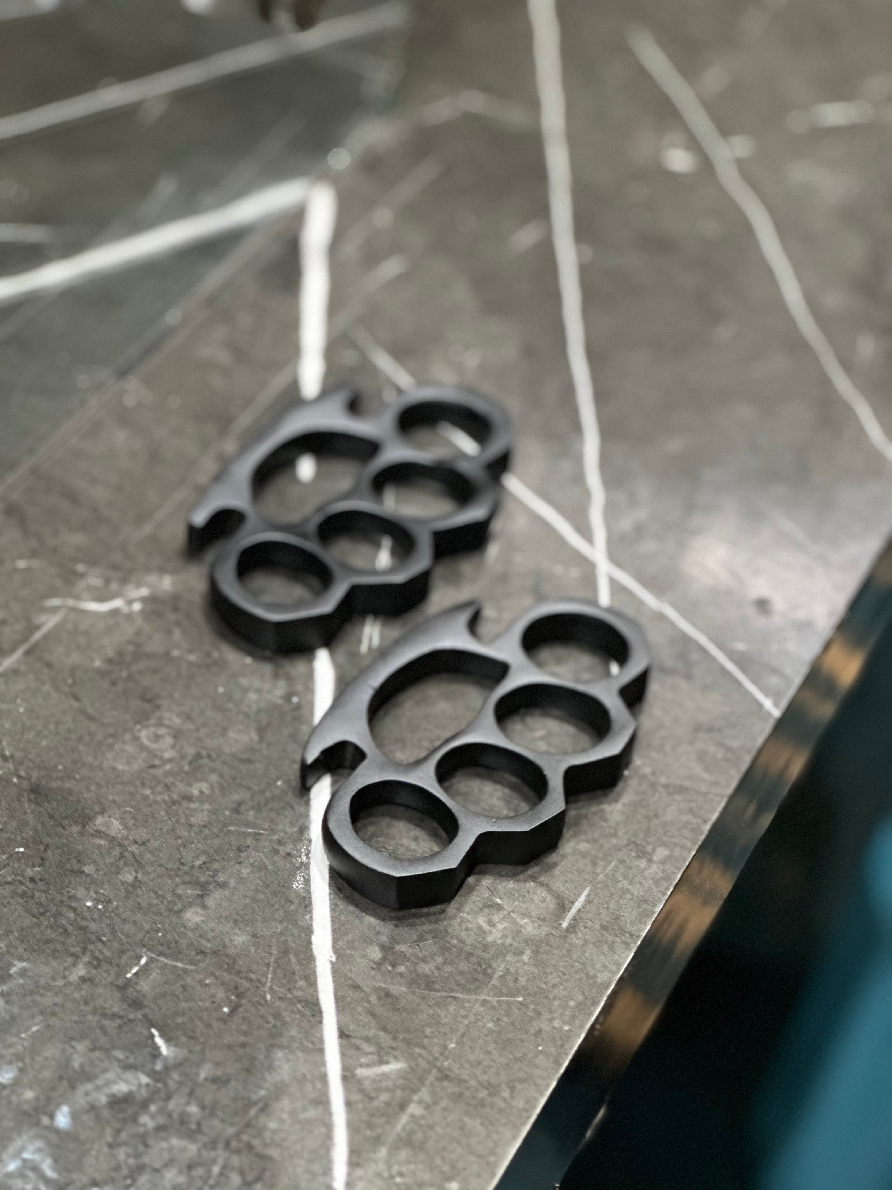 Custom Handmade Black Steel Knuckle Duster with Belt Loop Leather Case - Solid Brass Construction