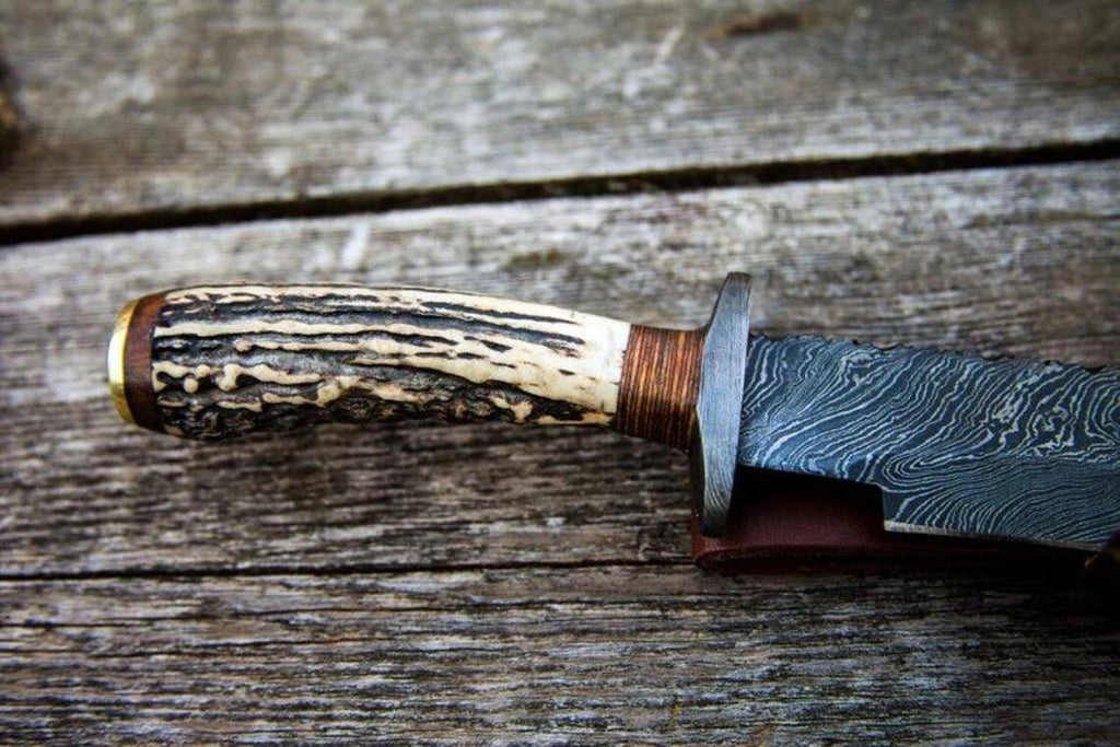 Damascus Steel 1800s Bowie Knife – 15" with Damascus Steel Guard & Stag Horn Handle, Includes Leather Sheath