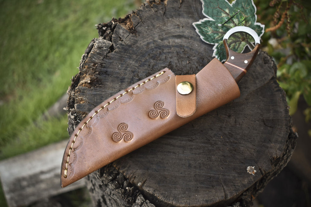 Best Custom Handmade Damascus Steel Hunting Knife – 8.5-Inch Blade with Pakkawood Handle and Leather Sheath