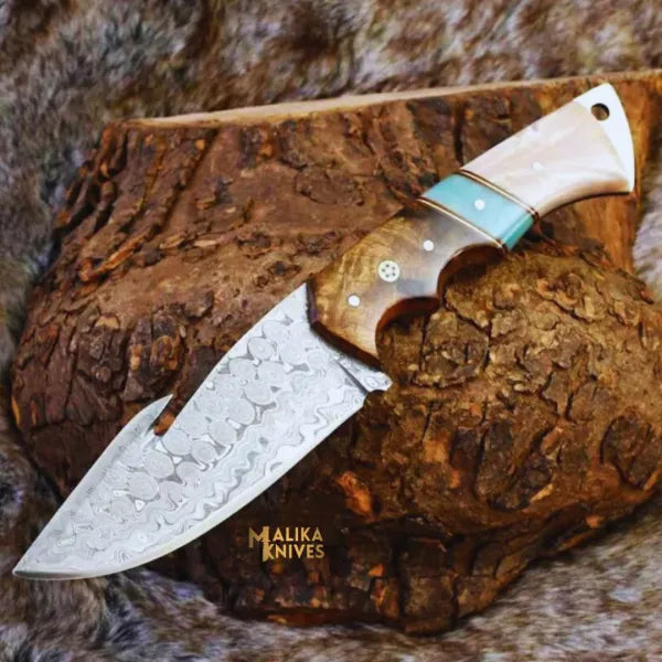 Damascus Gut Hook Hunting Knife Wood Resin Handle