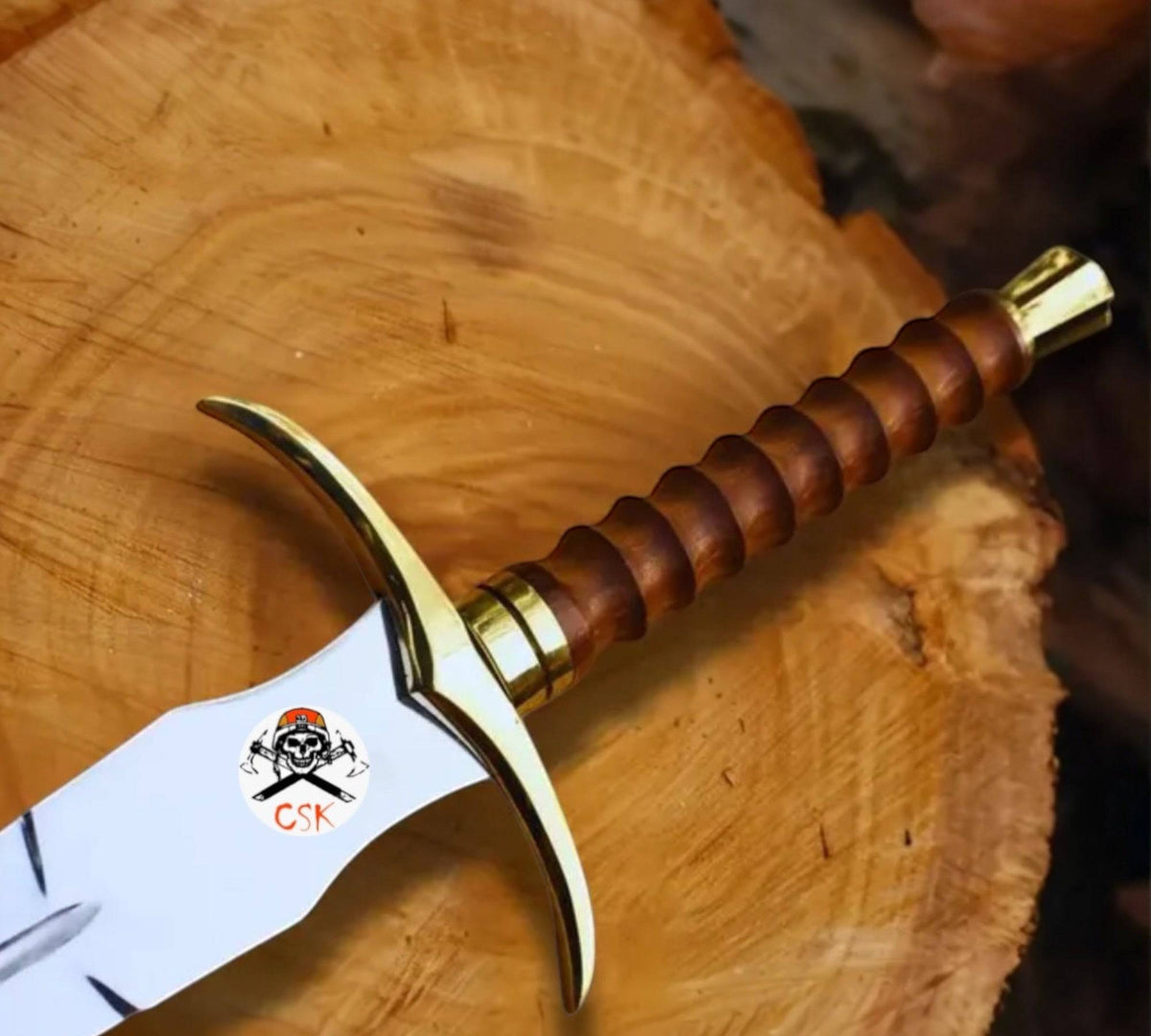 Kingslayer arming sword with mirror polish blade from cskforged, featuring a knight sword design and detailed hilt.