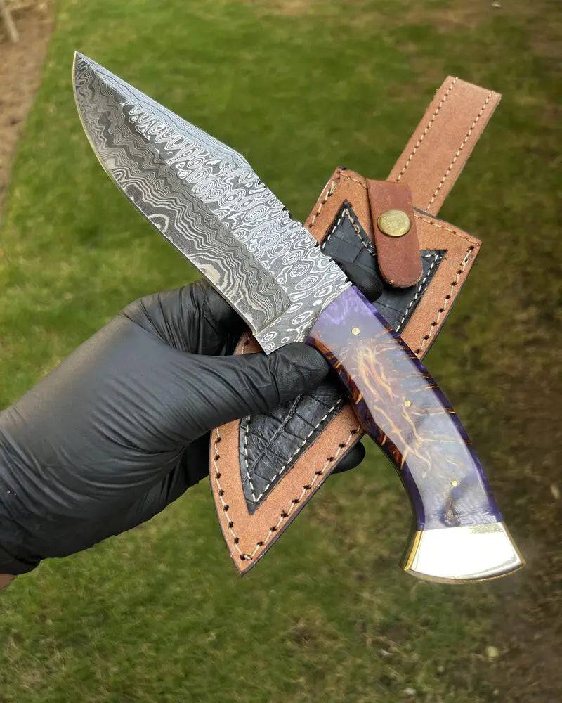 Premium Damascus hunting knife with pine corn resin handle and leather sheath, crafted by cskforged.