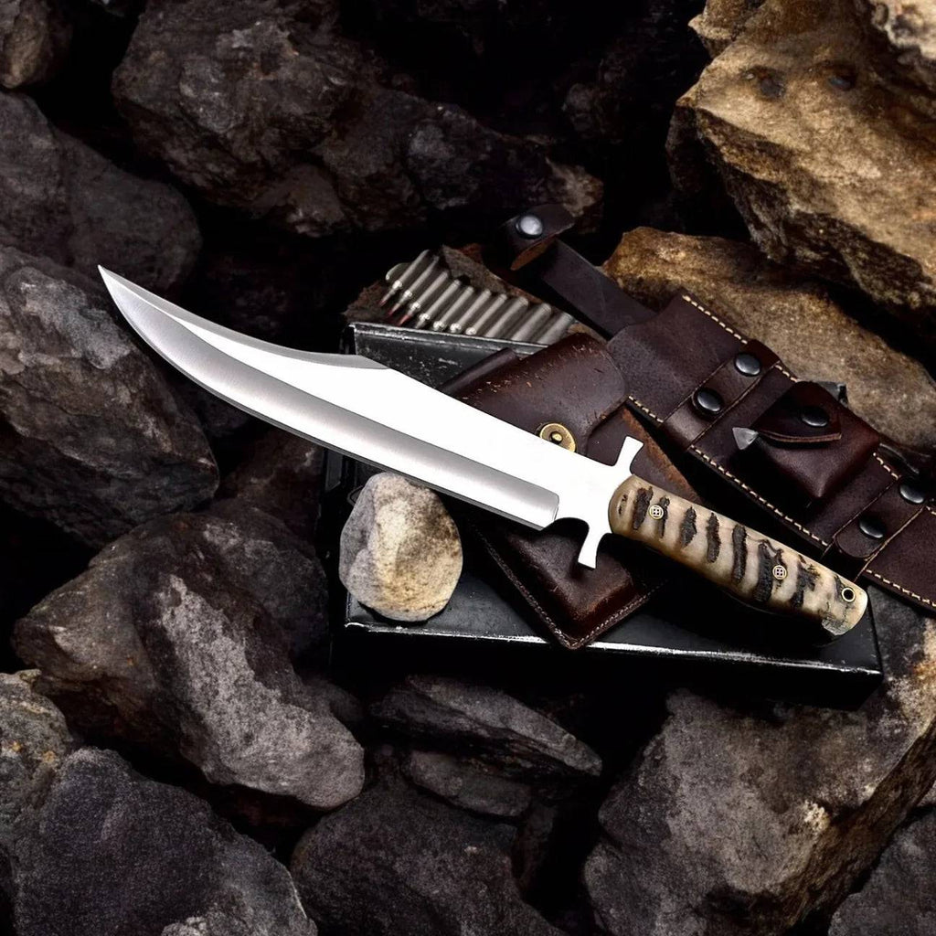 cskforged Rogue Expedition camping knife with a stainless steel blade and ergonomic handle, ideal for outdoor adventures.