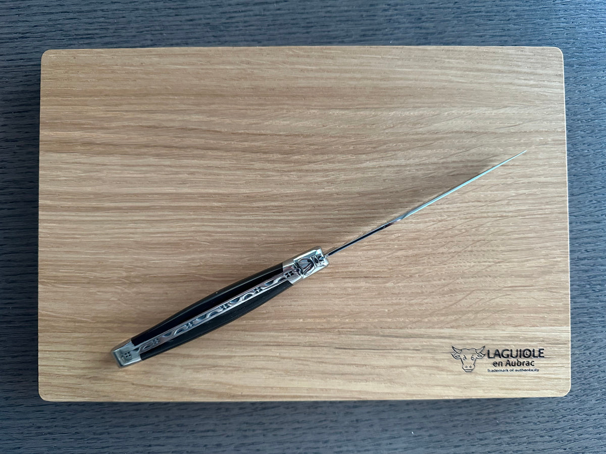 Laguiole en Aubrac Handcrafted 6-Piece Steak Knife Set with Buffalo Horn Handles