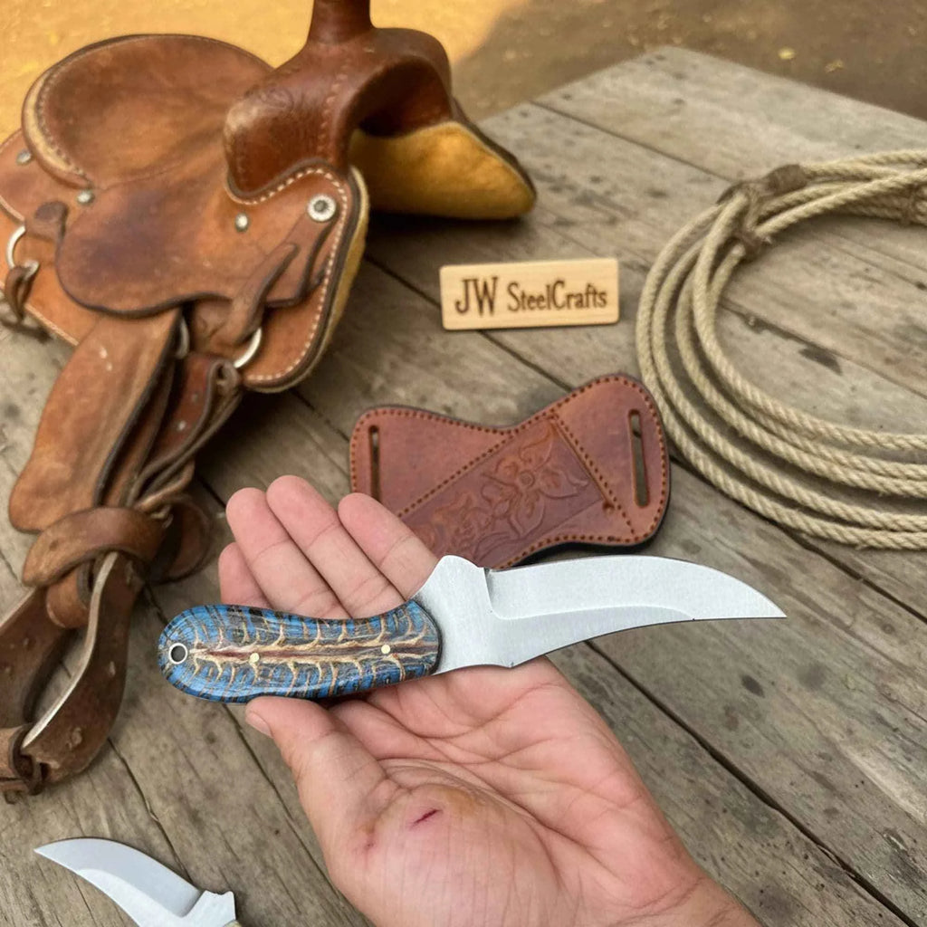 Handmade JW SteelCrafts Antler Ridge Skinner Knife with an 8-inch Damascus blade and stag horn handle, detailed close-up.