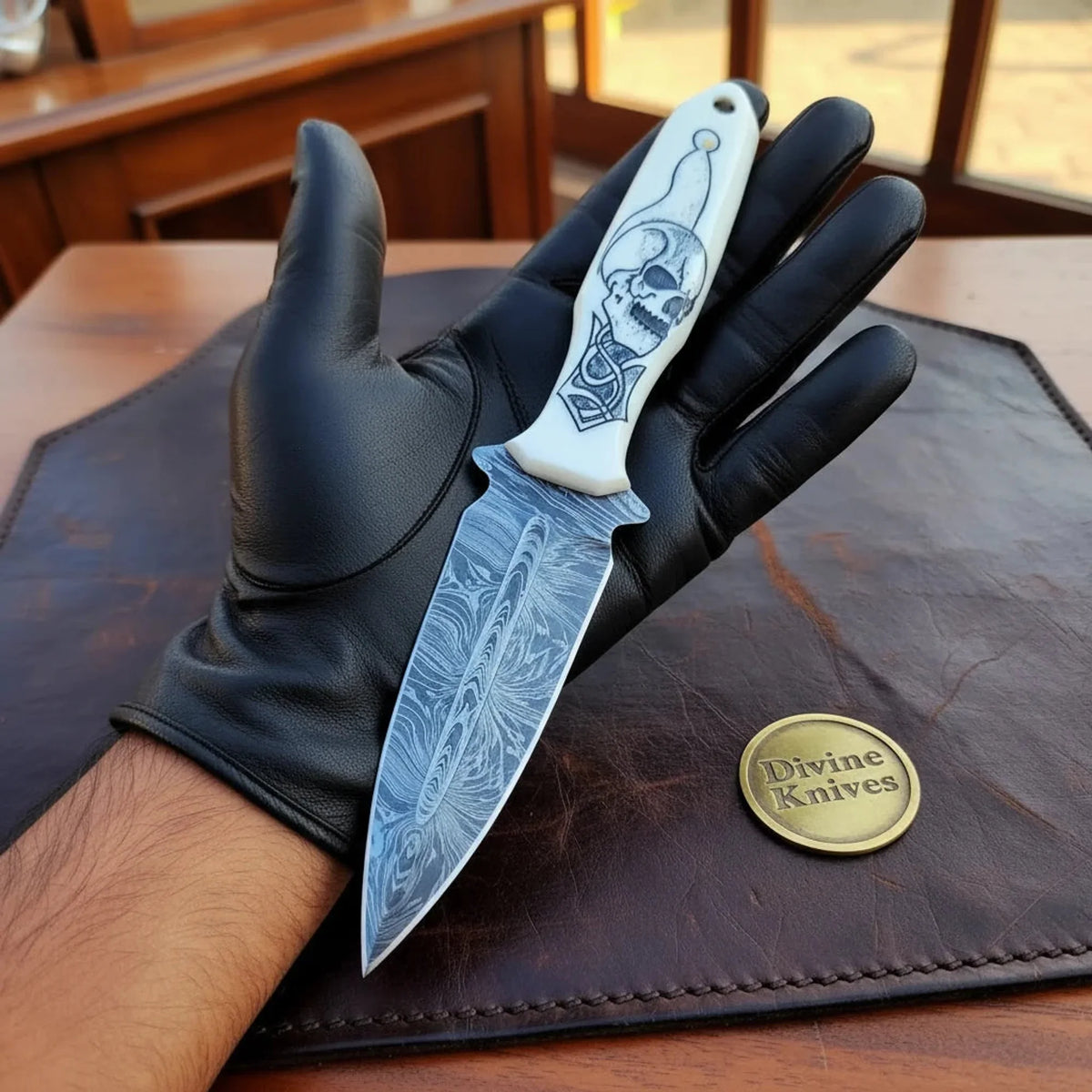 Scrimshaw Skull Double-Edged Dagger with Damascus steel blade - Divine Knives