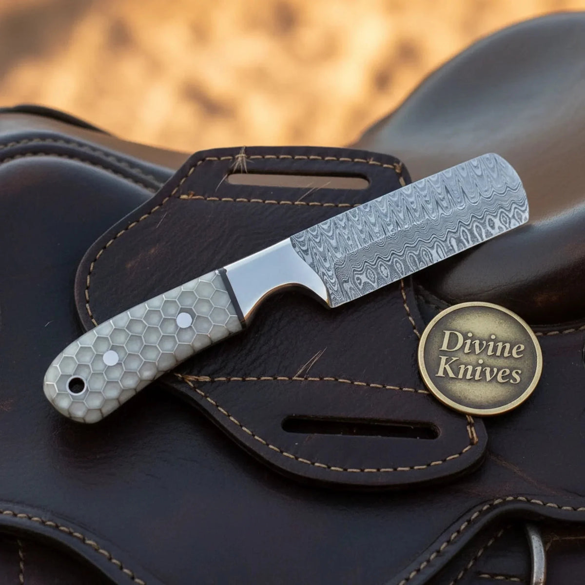 Honeycomb Handle Bull Cutter Knife with Damascus steel blade | Divine Knives - Relic & Reel