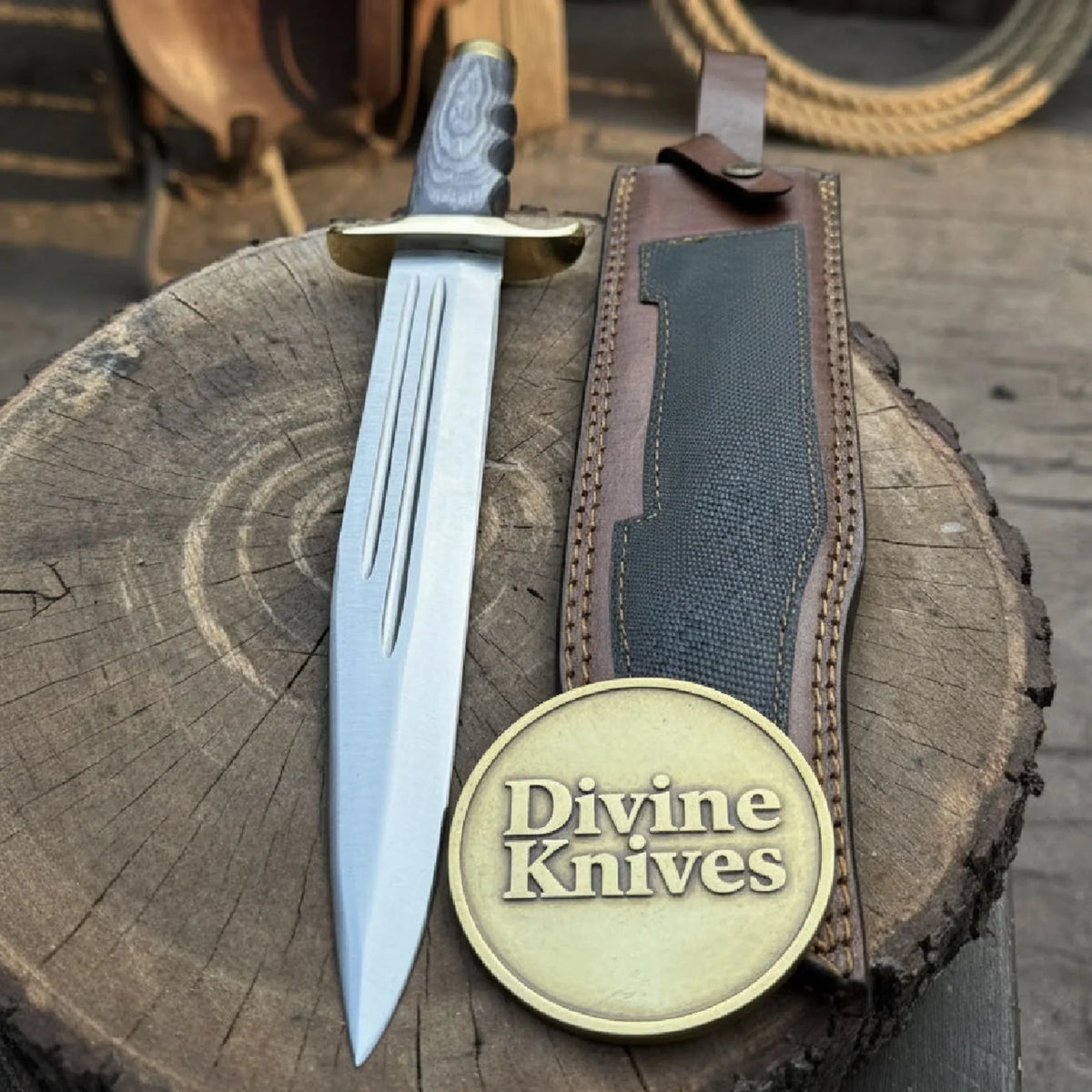 Brass Guard Damascus Dagger Display Knife with Leather Sheath