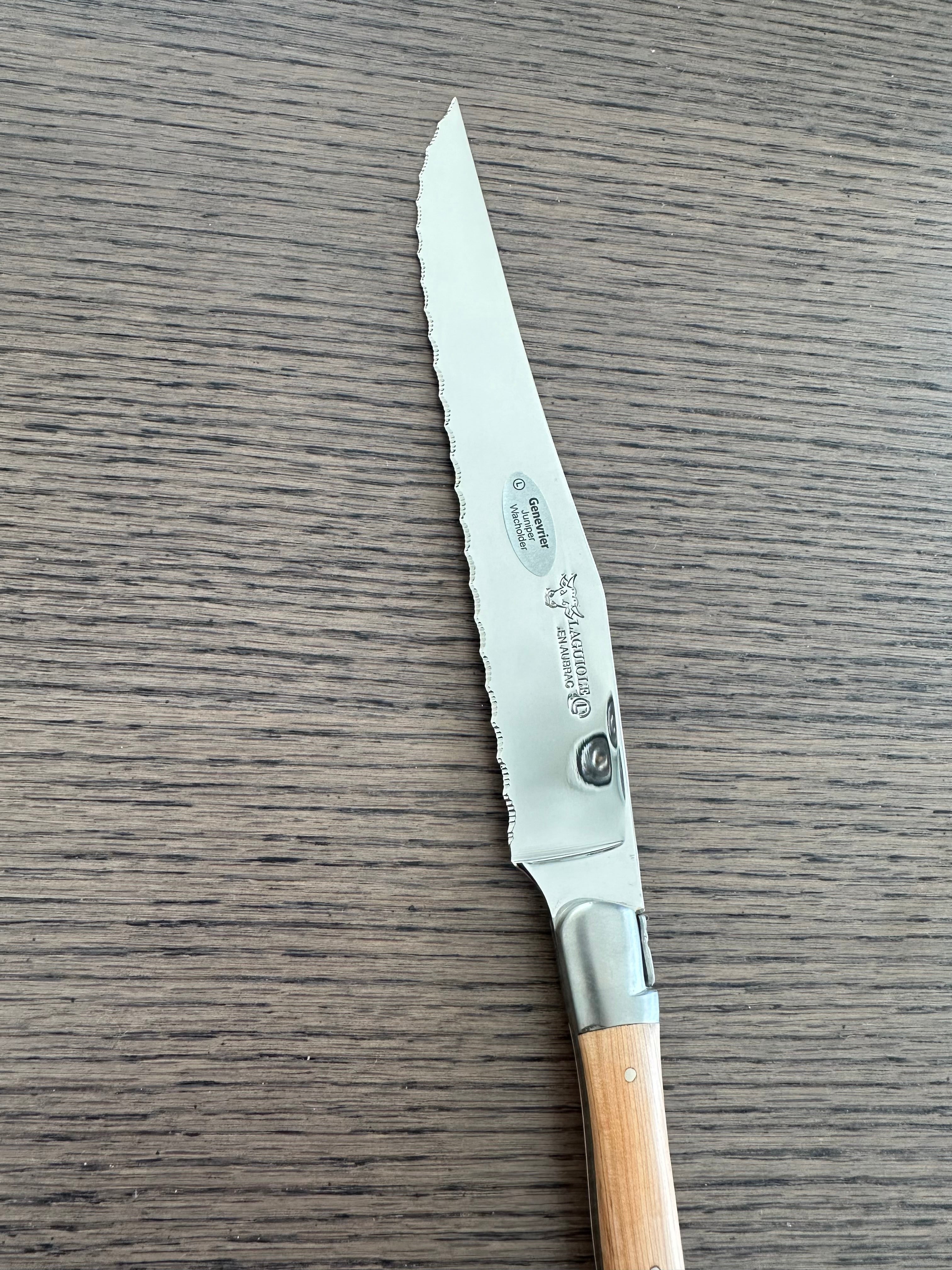 Laguiole en Aubrac Stainless Steel Bread Serrated Knife With Juniper Handle, 7-in