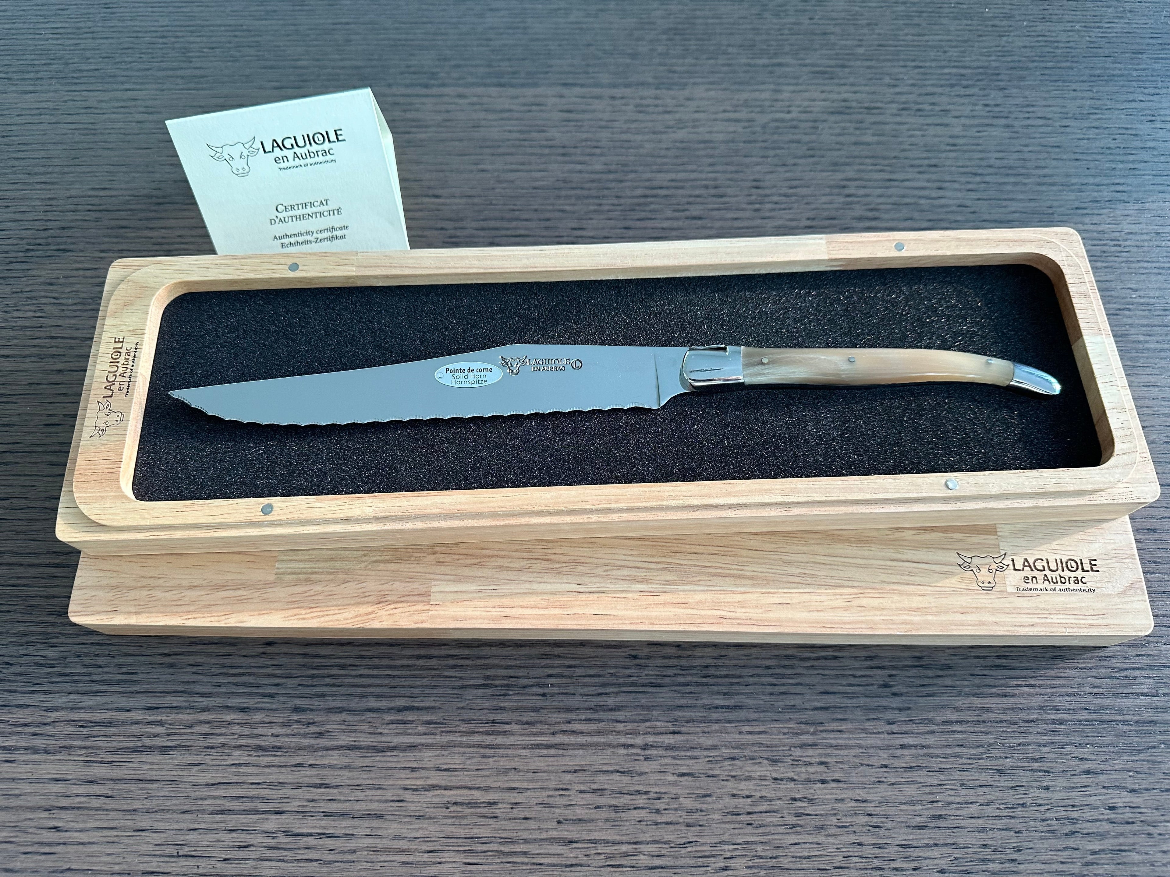 Laguiole en Aubrac Stainless Steel Bread Serrated Knife With Solid Horne Handle, 7-in