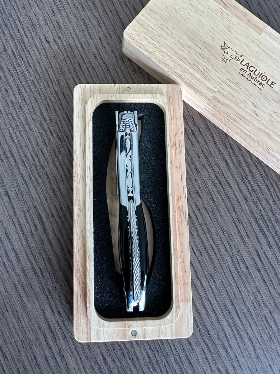 Handcrafted Sommelier DeLuxe No 9 Waiter's Corkscrew with Buffalo Horn Handle by Laguiole en Aubrac