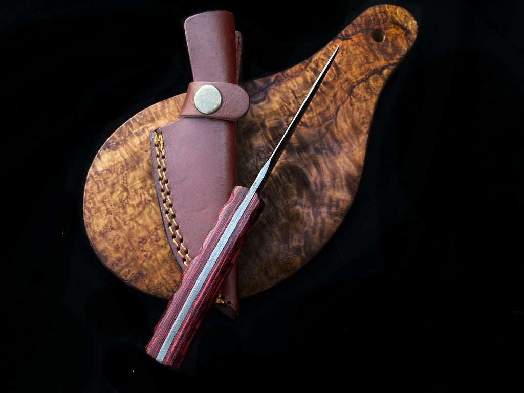 Red Diamond Wood Damascus Hunting Knife with Dyed Bone Handle