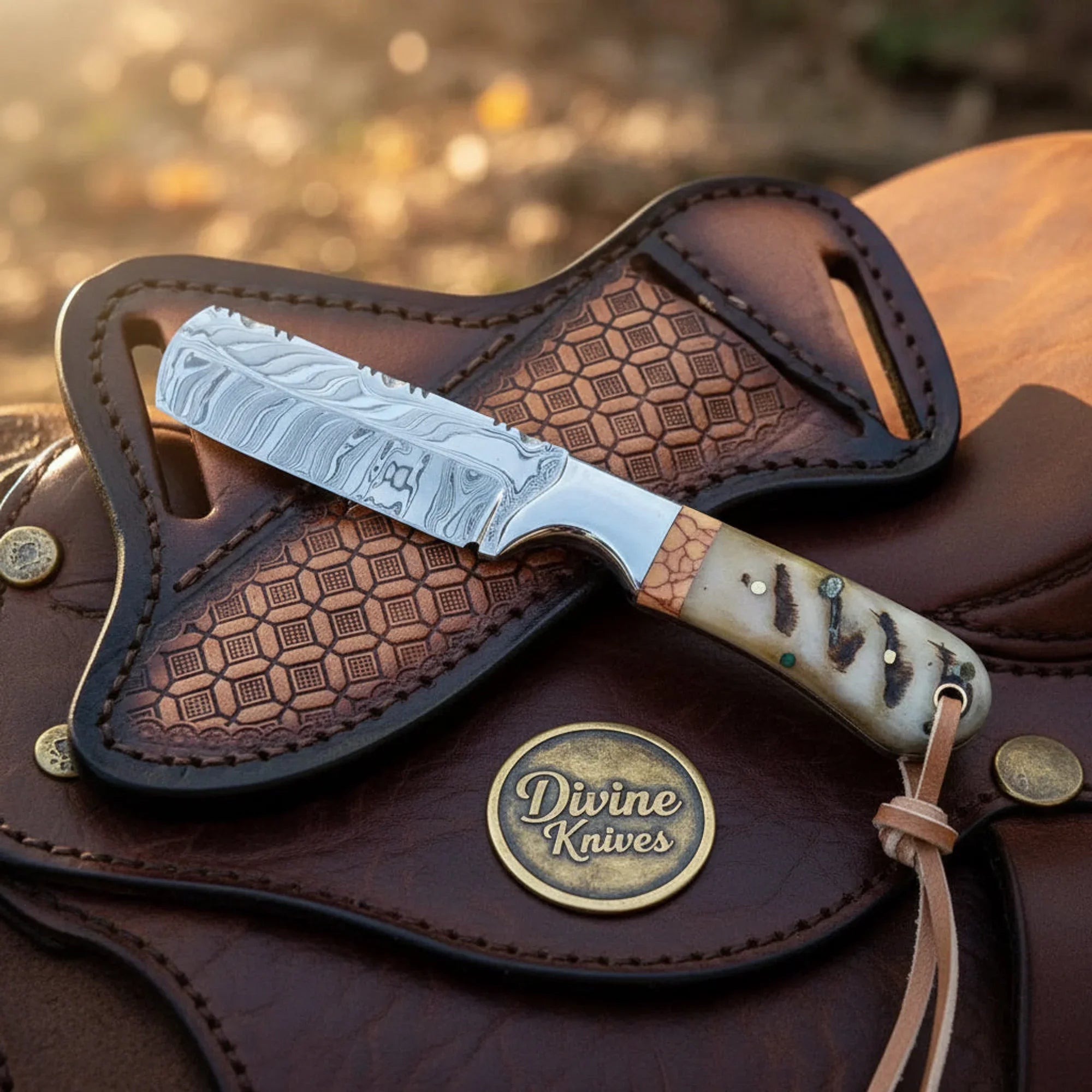 Ram Horn Cowboy Knife with Damascus Blade & Turquoise Stone Spacer