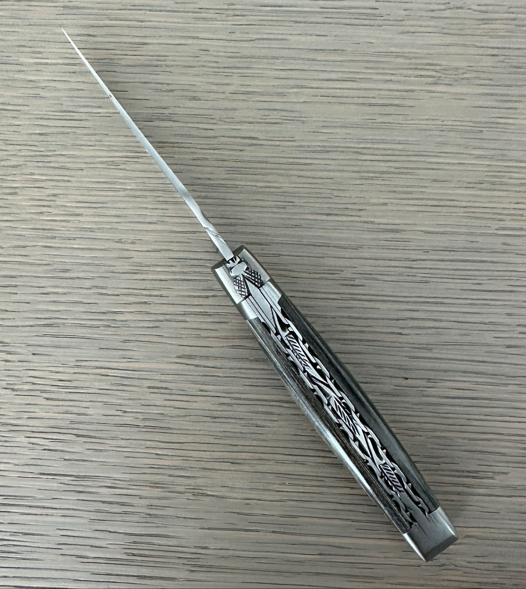 Laguiole en Aubrac Double Plated Knife Grey Pakka Handle, 4.7"