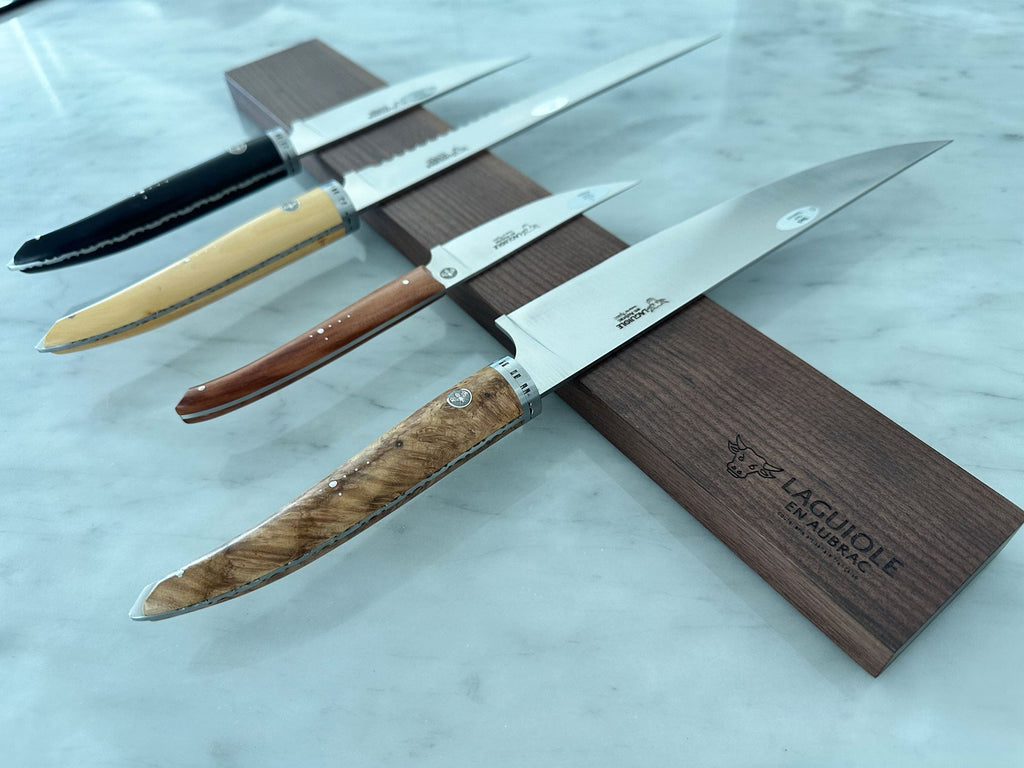 Laguiole en Aubrac Walnut Magnetic Knife Holder Bar