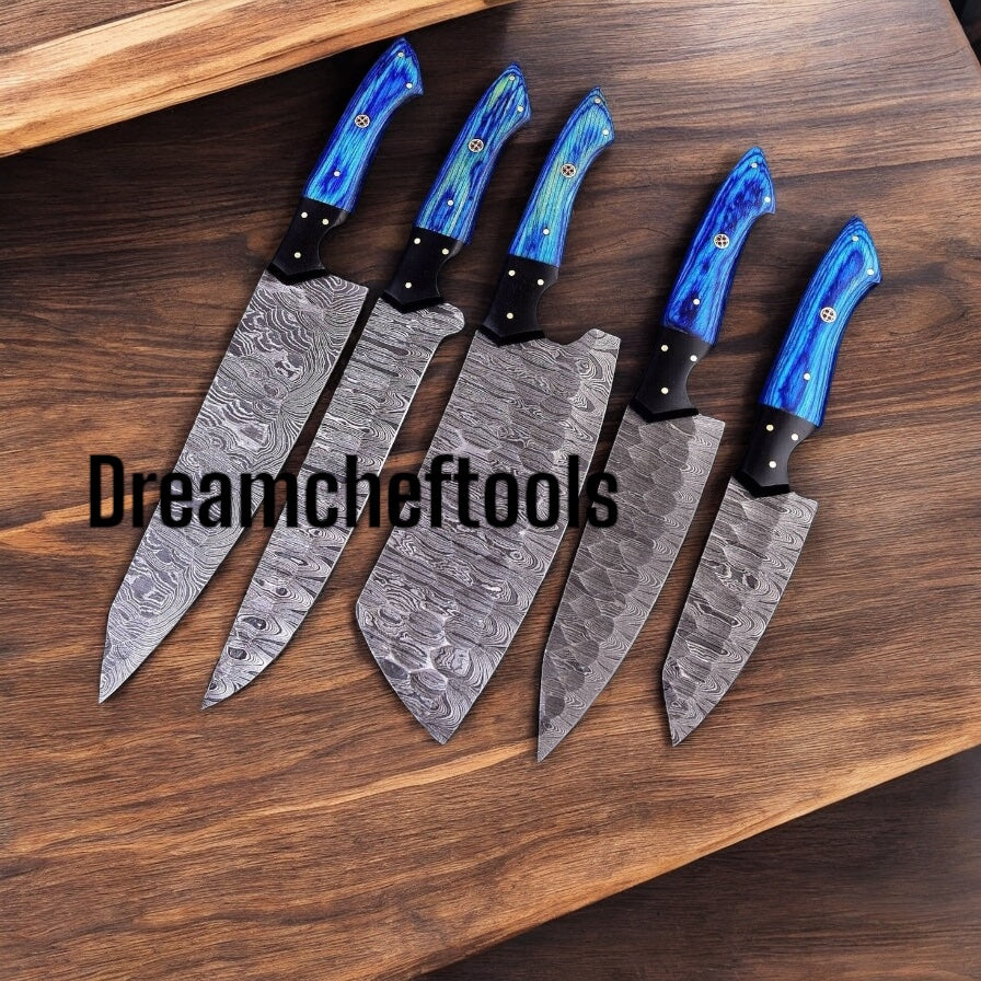 Exquisite Damascus Kitchen Knives Set – Pakka Wood Handles & Leather Sheath